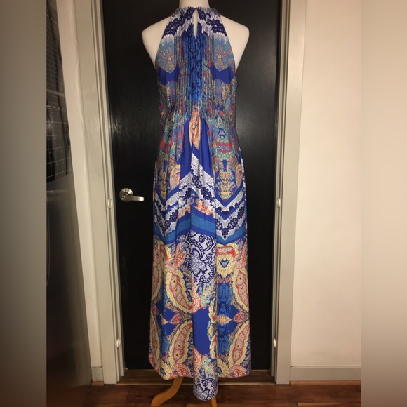 Anthropologie Ranna Gill Boteh Maxi Dress with Embellished Neckline - Size 10. - Picture 10 of 16
